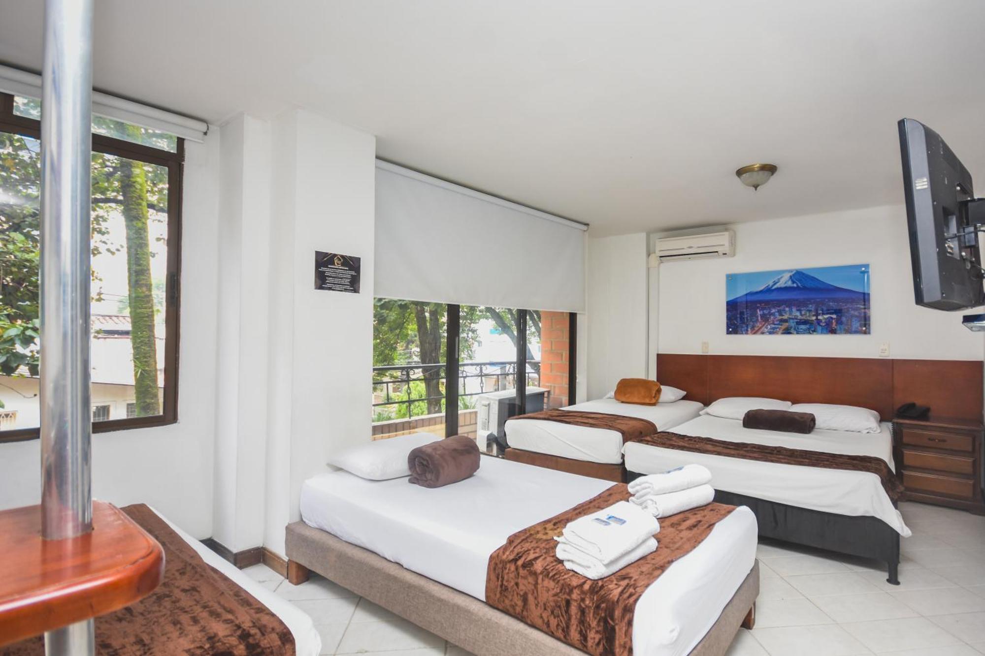 Hotel Estadio Real Medellin Exterior photo
