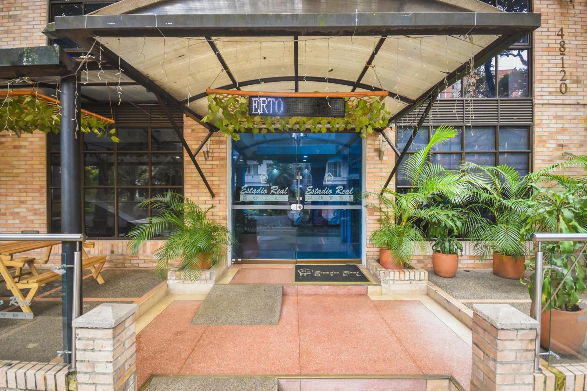 Hotel Estadio Real Medellin Exterior photo