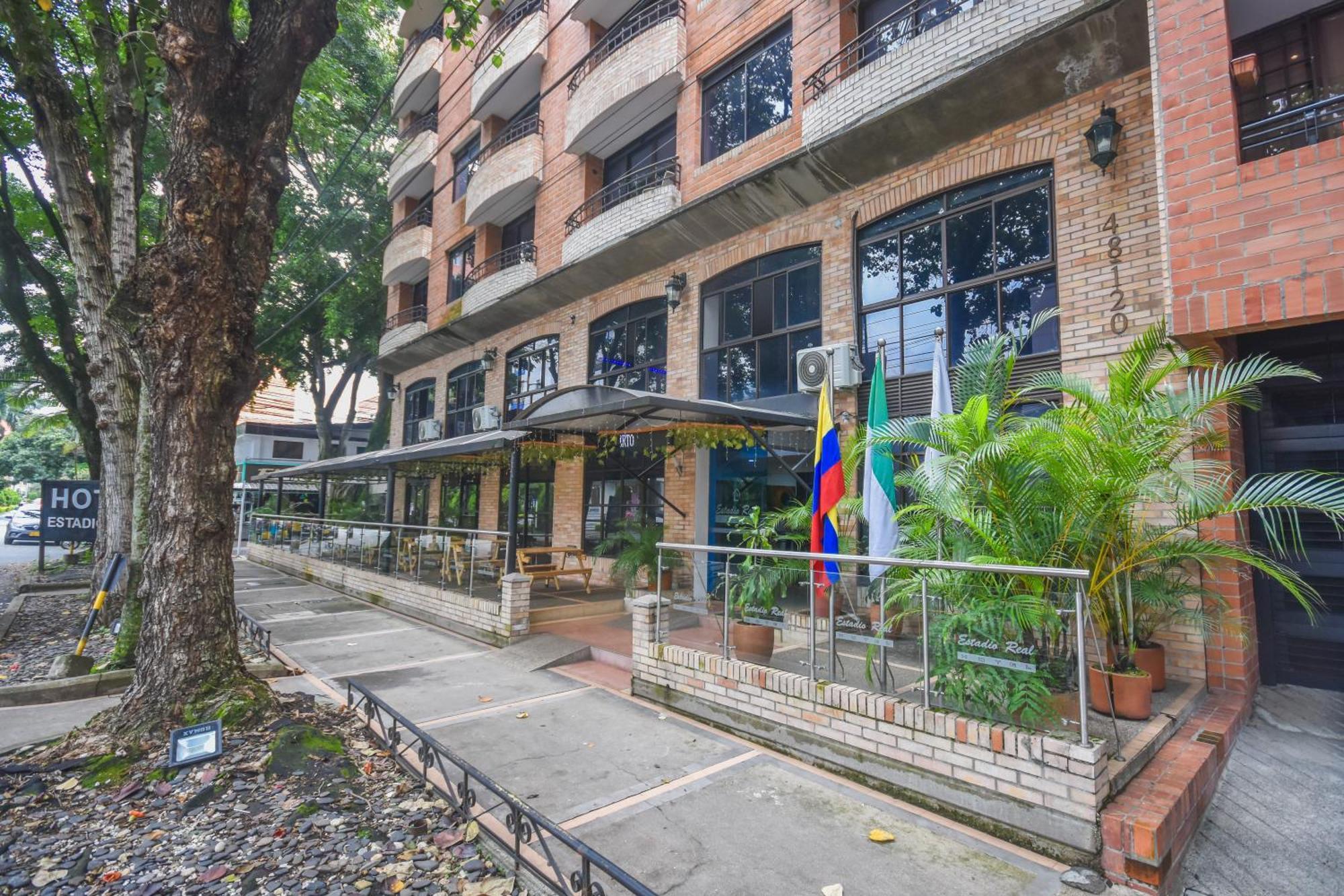 Hotel Estadio Real Medellin Exterior photo